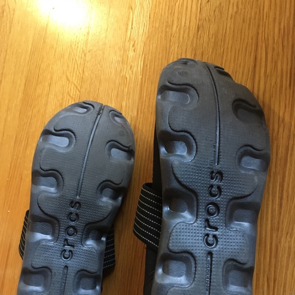 Crocs - Picture 4 of 10